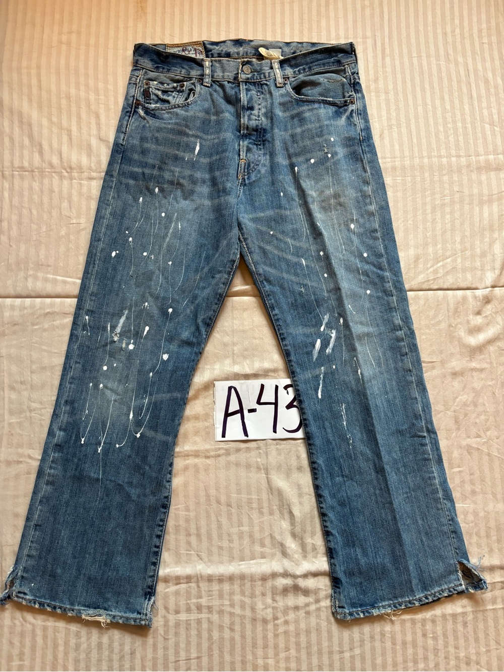 Vintage Abercrombie & Fitch Men Ripped Jeans 31x30 Paint Splatter Button Fly